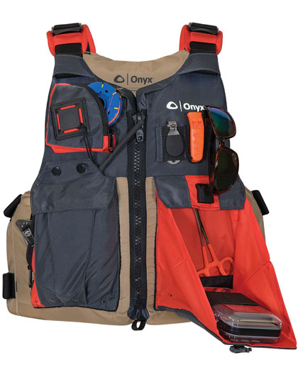 https://www.waterskiworld.com/images/P/onyx-kayak-oversized-fishing-vest1-2021.jpg
